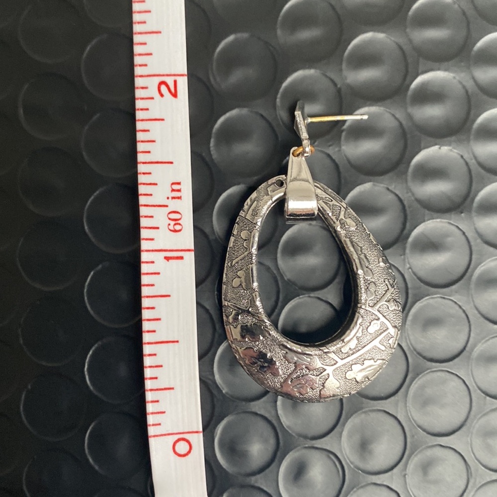 Silver drop down earrings - Picture 4 of 4